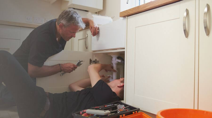 Professional emergency plumbing in Roby, MO